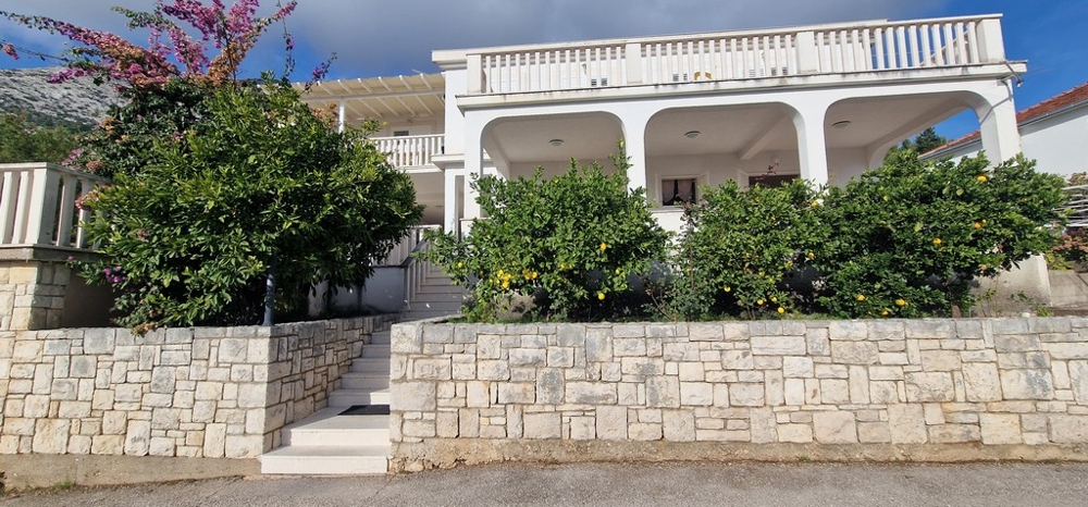 Wohnung zum Kauf in Orebic, Peljesac, Kroatien.