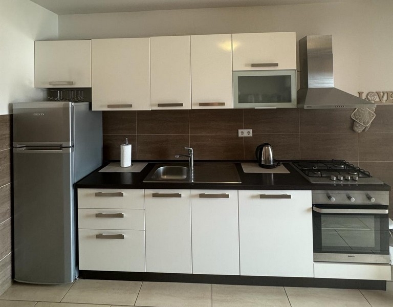 Hochwertige Küche der Immobilie A3826 in Kroatien - Panorama Scouting.