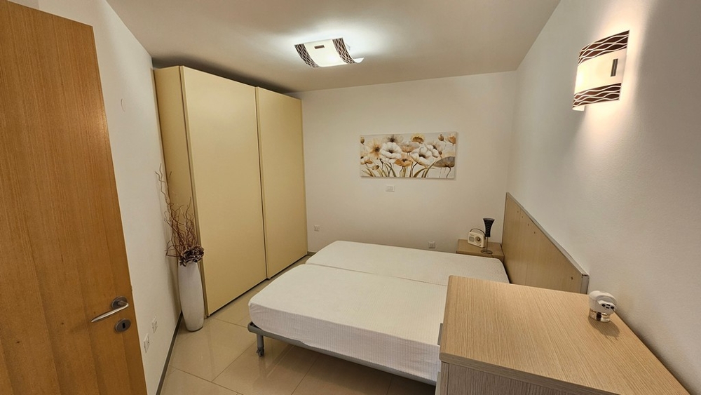 Weiteres Schlafzimmer mit Einzelbetten