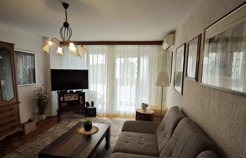 Klimatisierter Wohnbereich des Angebots A3885 in Kroatien.