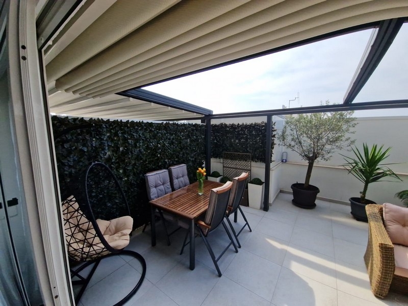 Geräumige Terrasse der Immobilie A3901 in Dalmatien.