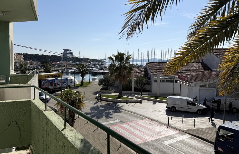 Wohnung im Stadtzentrum von Vodice - A3903.