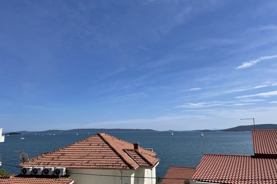 Meerblick vom Balkon der Wohnung A3926 bei Trogir.