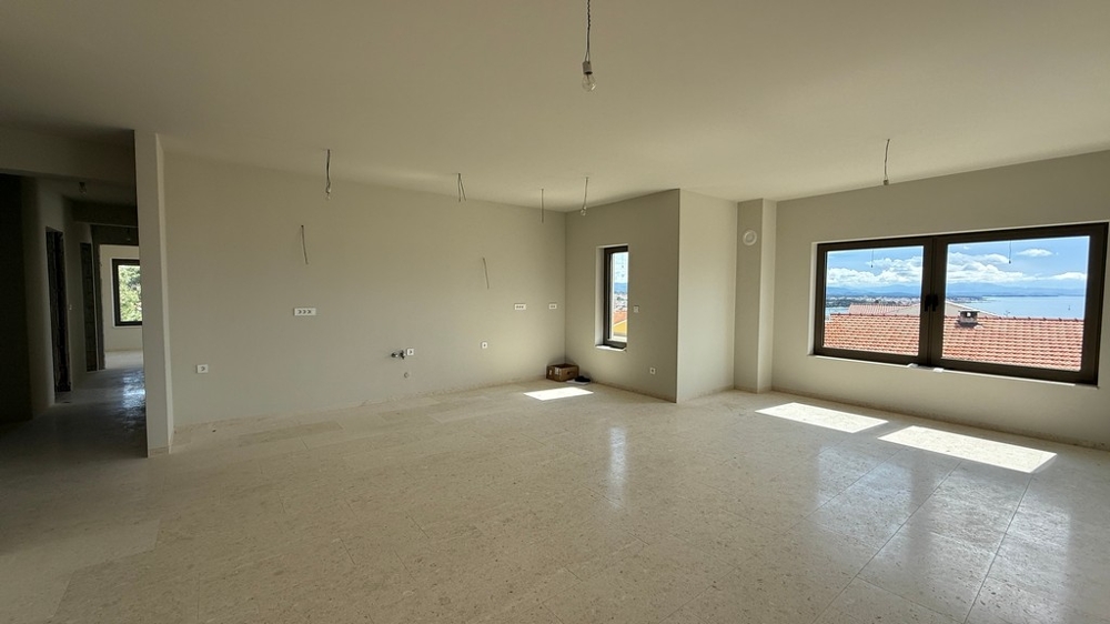 Offener Wohnraum für Küche und Wohnbereich