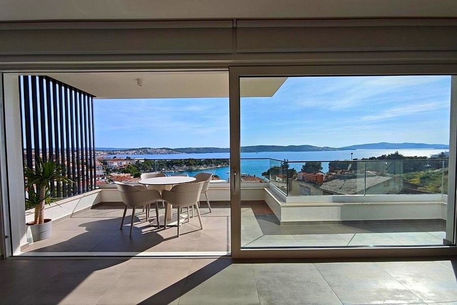 Meerblick der Wohnung A3943 in Trogir, Kroatien.