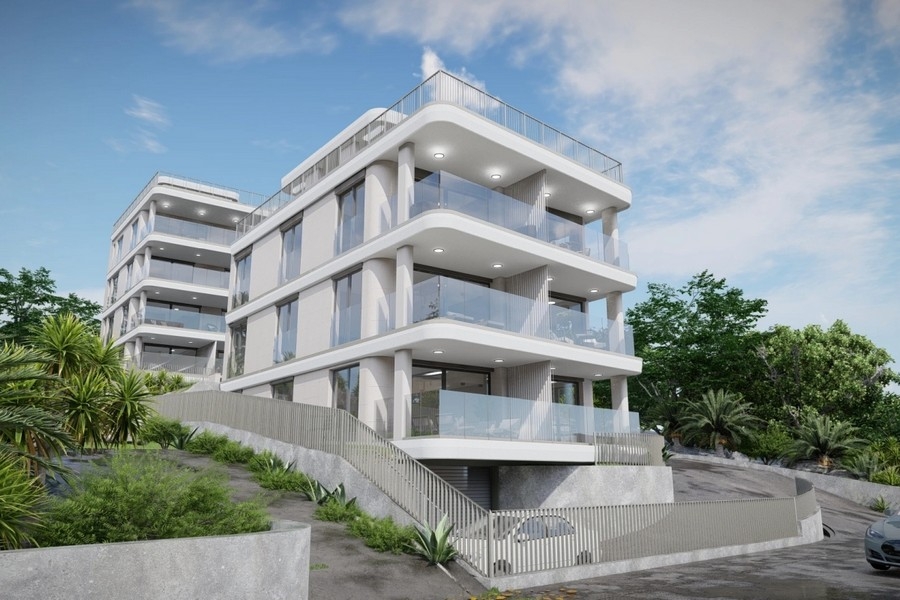 Architektonisch modernes Gebäude mit klaren Linien und Meerblick