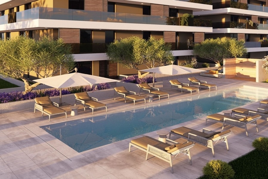 Gemeinschaftspool der Apartmentanlage Ciovo