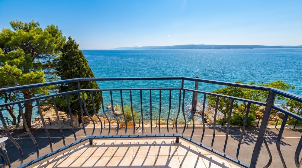 Panorama Meerblick von Balkon einer Wohnung in Kroatien