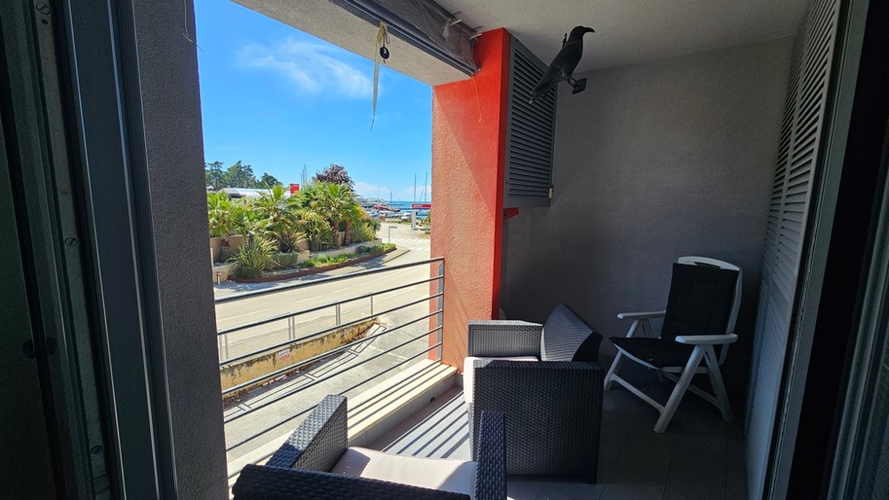 Balkon mit Blick auf die Marina in Novigrad