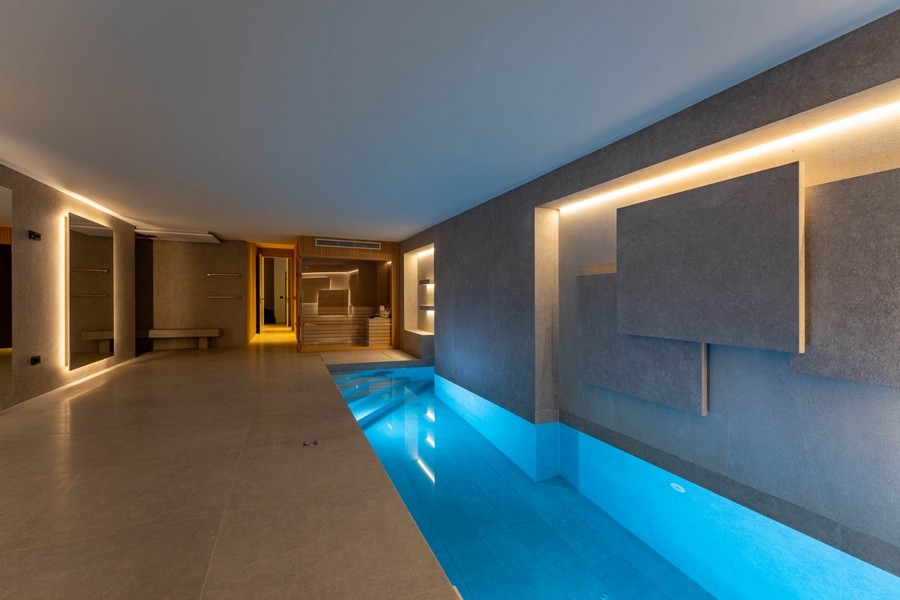 Innenpool im Untergeschoss des Penthouses in Kroatien