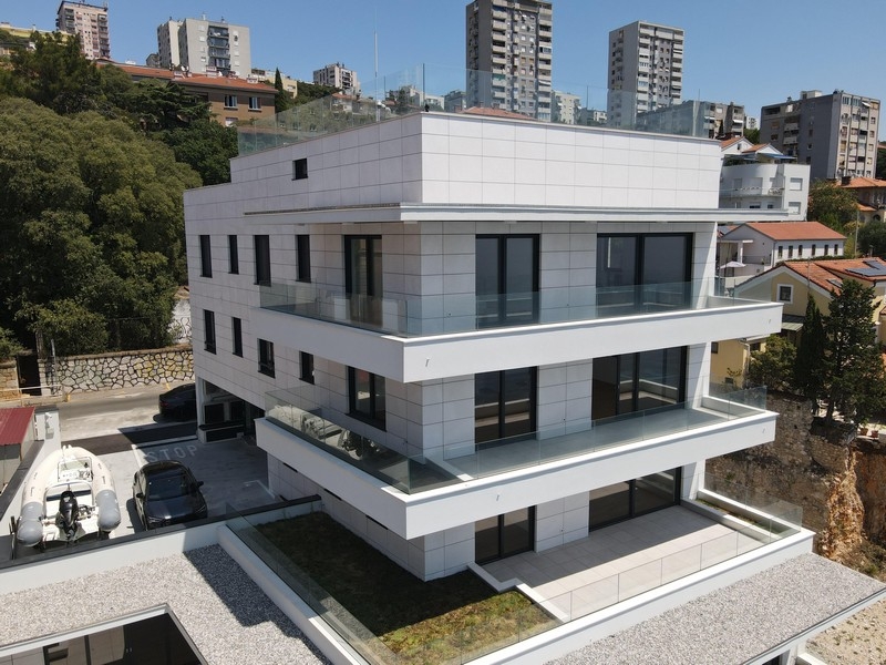 Neubau mit Luxuswohnungen in Rijeka