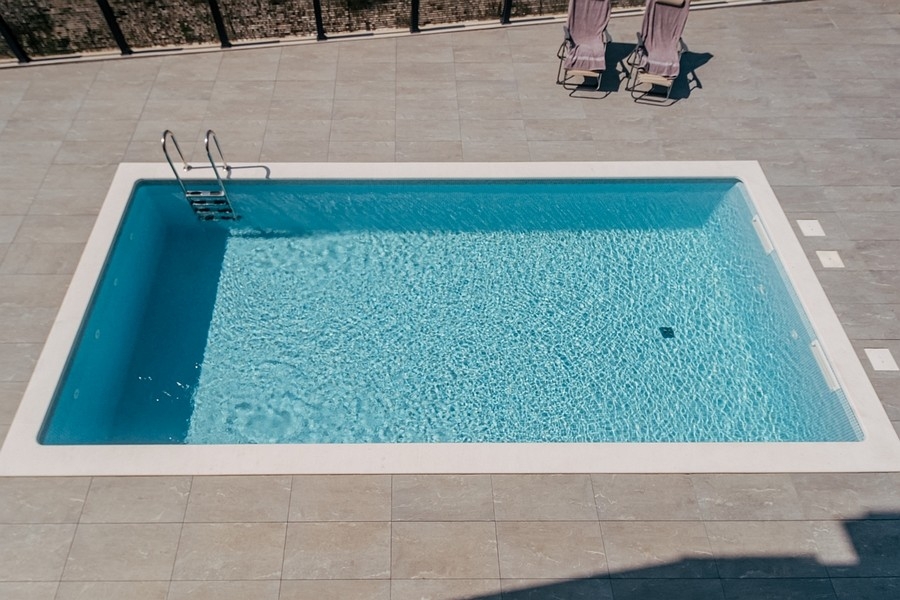 Gemeinschaftspool der Wohnanlage