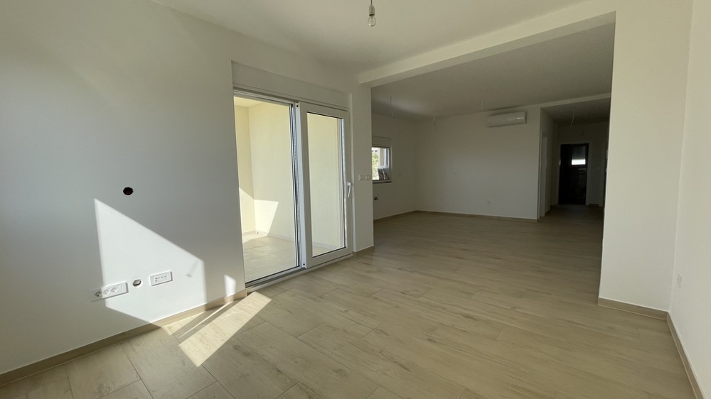 Wohnbereich mit Terrassentür, Neubauwohnung in Vodice