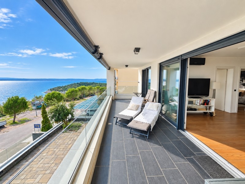 Terrasse mit Blick über die Bucht von Crikvenica