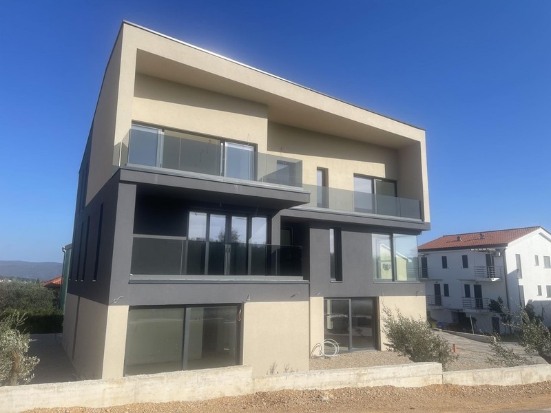 Maisonettewohnung mit drei Schlafzimmern in Krk, Insel Krk