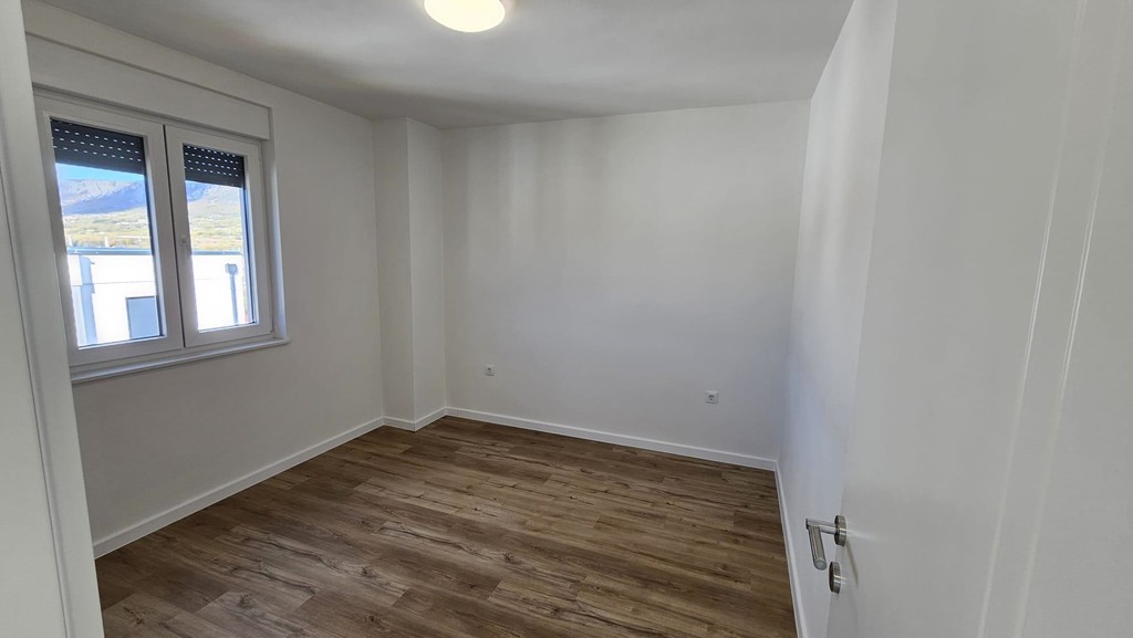 Schlafzimmer mit Holzboden