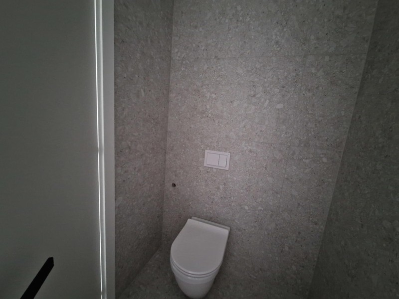 Separate Toilette