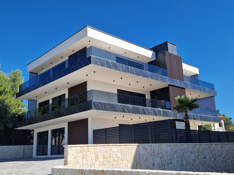Neubauwohnungen im Neubau-Areal in Stara Novalja, Insel Pag